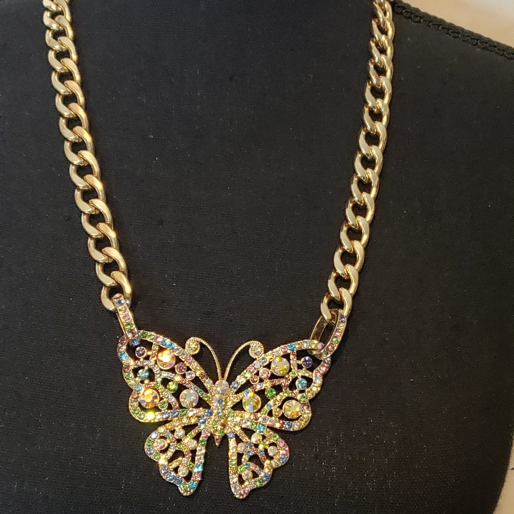 Natsha Large Butterfly With Colorful Ab Rhinestones Pendant Gold Chunky Chain